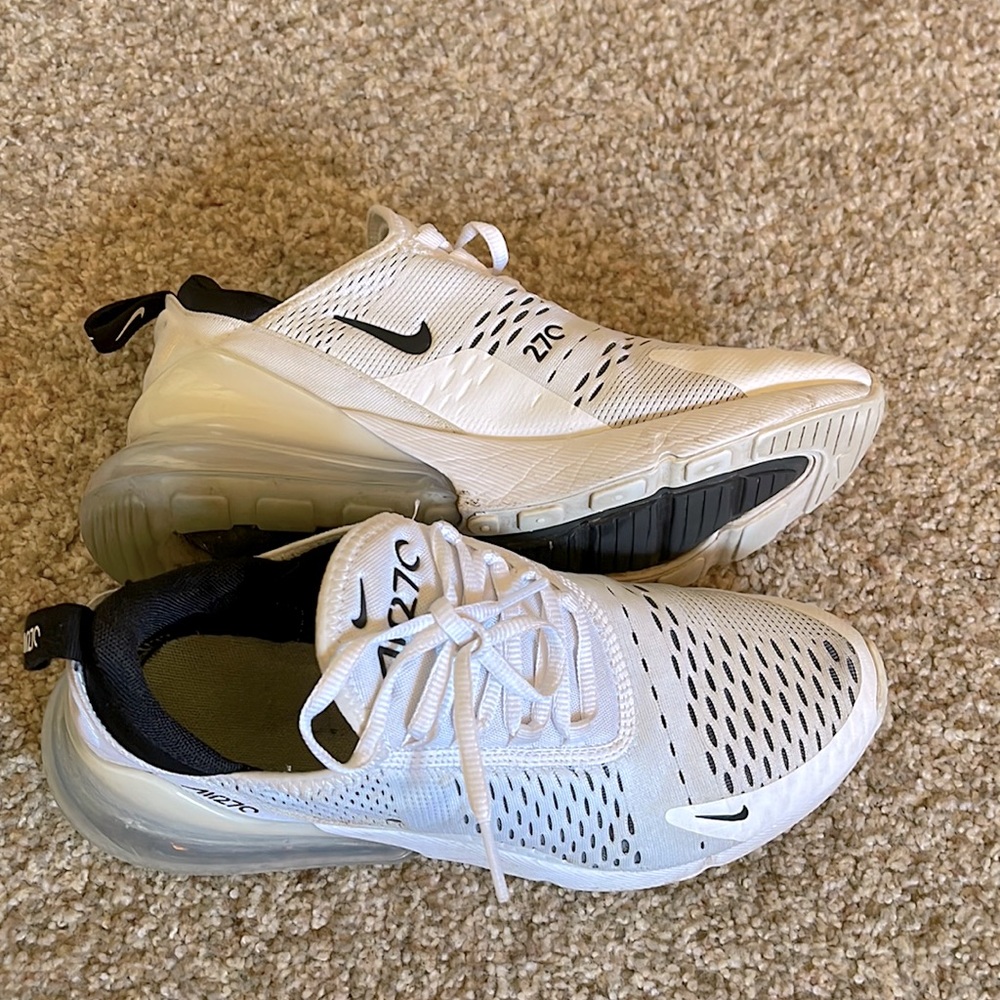 Nike Air Max 270 Size 9